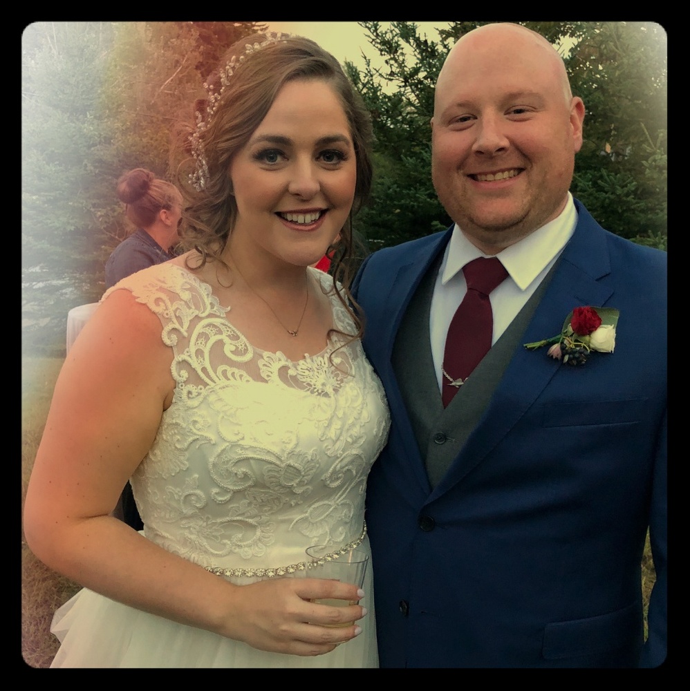 Meet your Posher, Caitlin